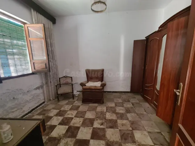 Casa de pueblo para reformar - foto 5