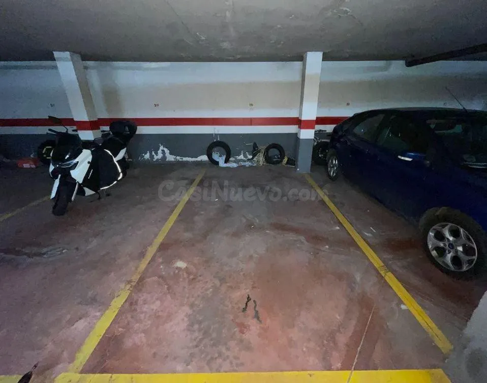 GARAJE VENTA ENCINAS DE ABAJO. Urbis te ofrece un garaje en venta en Encinas de Abajo, Salamanca.
