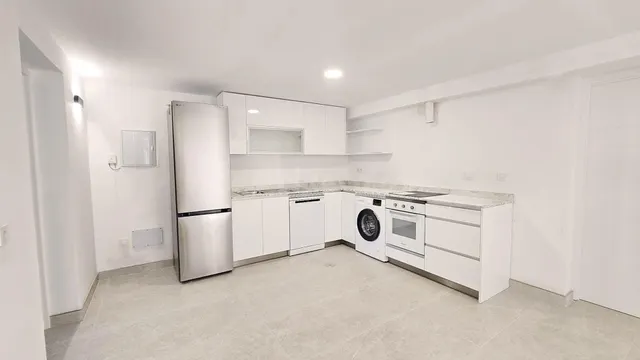 ALQUILER DE habitaciones EN PISO INDEPENDIENTE CON SERVICIOS