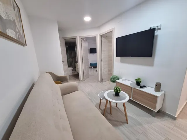 APARTAMENTO EN DENIA FRENTE AL PUERTO! - foto 4