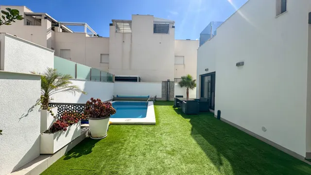 Villa 5 habitaciones 250m² en venta - Centro — 39
