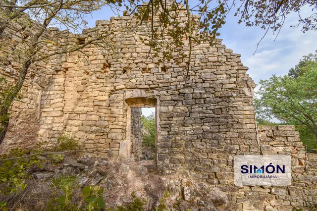 Fantástica masia a construir de tipo castillo con gran varie - foto 3