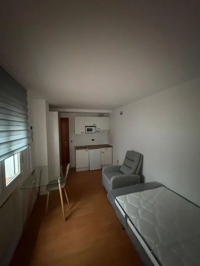 APARTAMENTO EN ALQUILER — 21