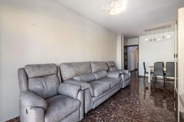 PISO CON GARAJE EN ALBOLOTE — 6