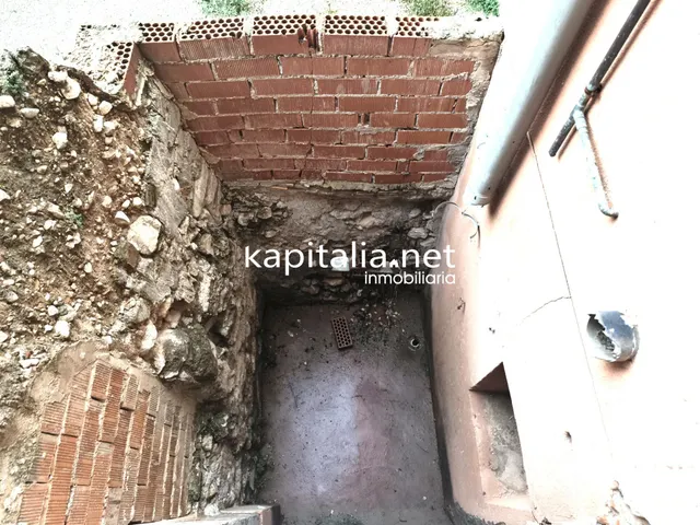 CASA PARA REFORMAR A LA VENTA EN COCENTAINA — 9