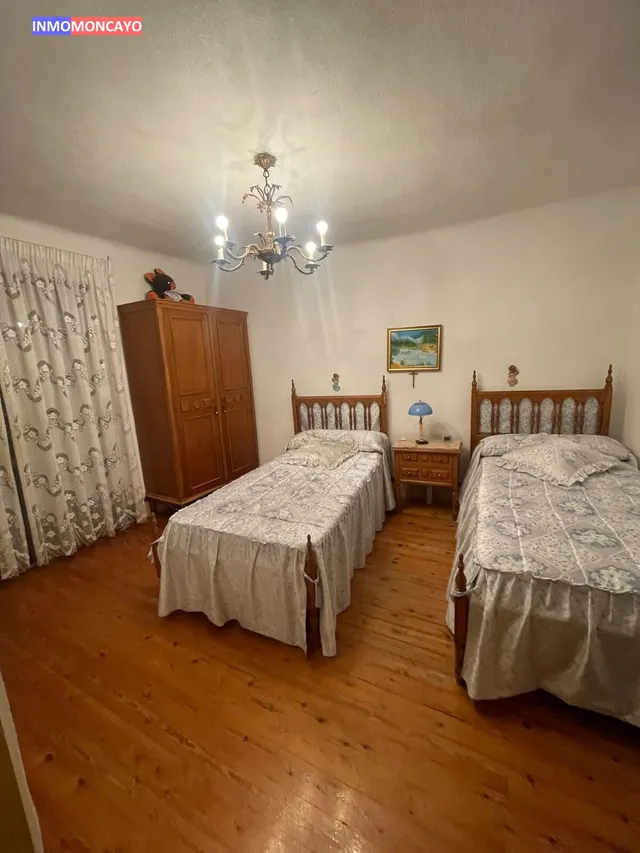 SE VENDE ESTUPENDO PISO EN NOVALLAS (ZARAGOZA) — 6