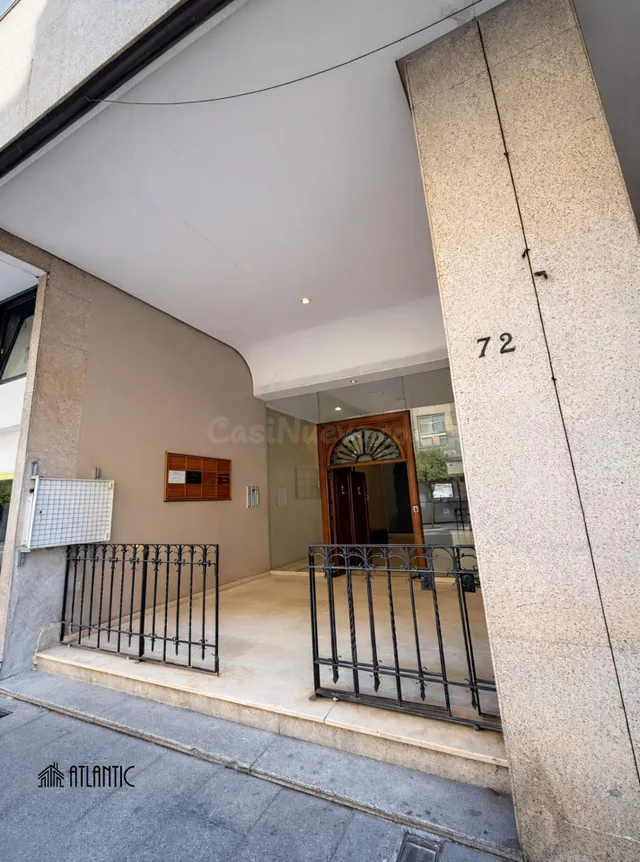 Oficina 5 habitaciones 193m² en venta - Torrecedeira - foto 2