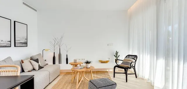FANTASTICO BUNGALOW FRENTE A LA LAGUNA ROSA EN TORREVIEJA A ESTRENAR — 3