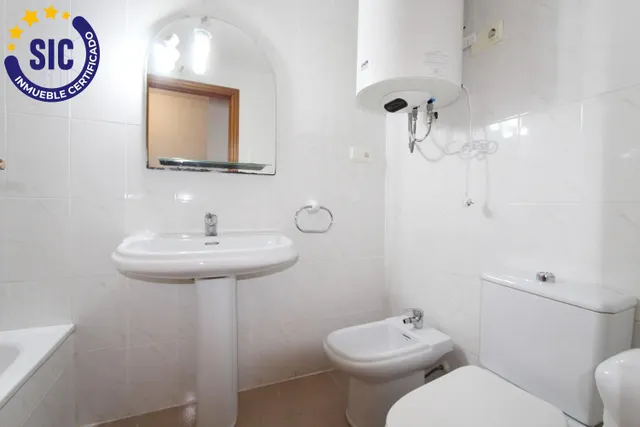 Ref. 1883_apartamento de 1 dormitorio con piscina, parking y trastero — 7