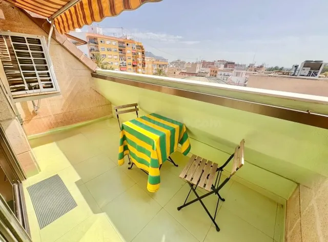 MARAVILLOSO ATICO EN EL CENTRO DE ORIHUELA CON TERRAZA AMPLI - foto 2