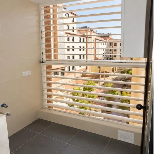 Piso exclusivo junto a la estación del AVE – Avenida de Amér - foto 4