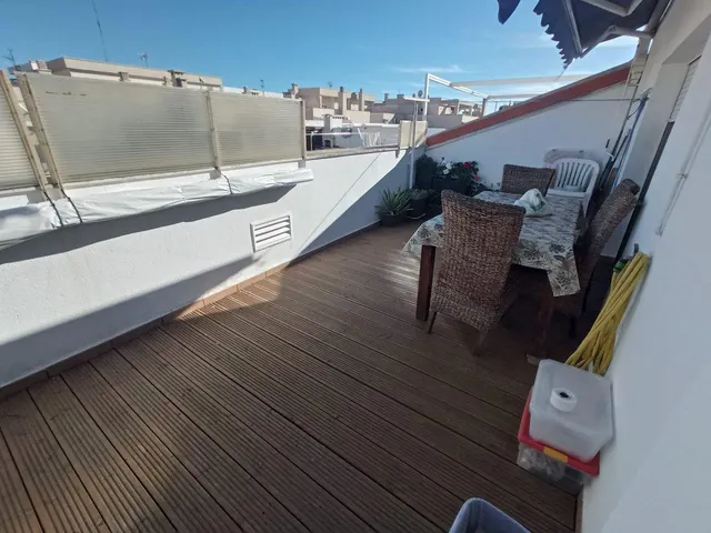 ÁTICO DÚPLEX MUY BONITO, CERQUÍSIMA DE LA PLAYA — 9