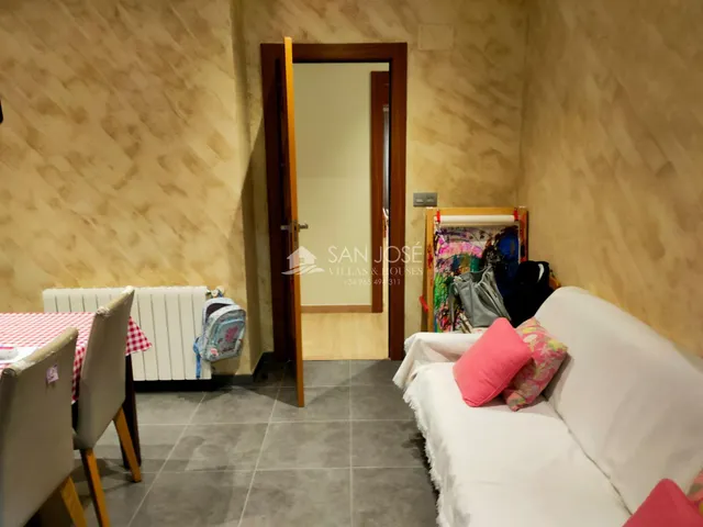 INMOBILIARIA SAN JOSEVENDE EDIFICIO CON DOS PISOS Y GARAJE EN MUY BUEN ESTADO EN EL CENTRO DE ASPE — 47