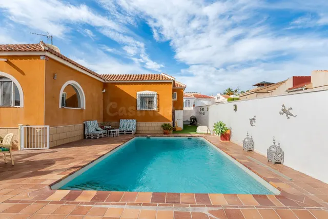 Villa 4 habitaciones 158m² en venta - Centro de la Ciudad Quesada — 26