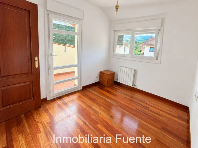 Adosado con jardin y terraza en Valle de Mena, Entrambasaguas — 24