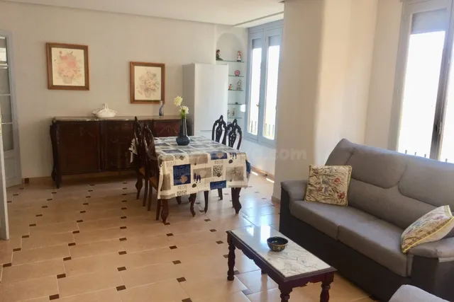 ALQUILER  habitaciones ESTUDIANTES CENTRO — 2
