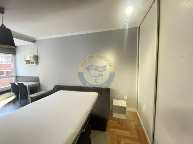 CÉNTRICO ESTUDIO AMUEBLADO DE 43 M2 CON TRASTERO. SÓLO SE PAGA LUZ — 10