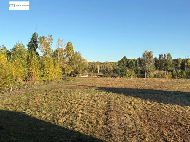 CASA CON AMPLIO TERRENO PRÓXIMA A LEÓN — 10