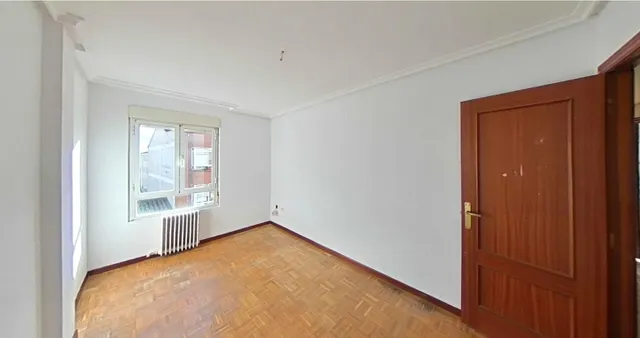 ESTUPENDO PISO EN TROBAJO DEL CAMINO — 6