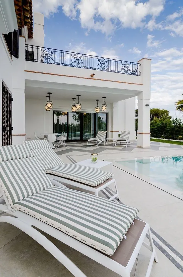 Villa en Sierra Cortina (cl) — 6