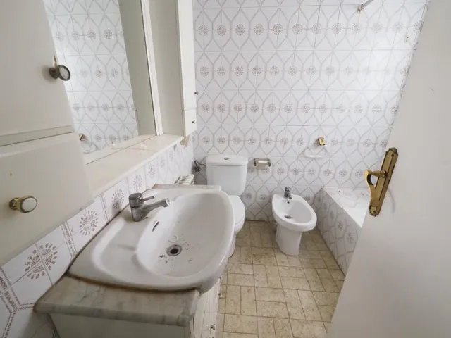SE VENDE ÁTICO EN BERGA — 19