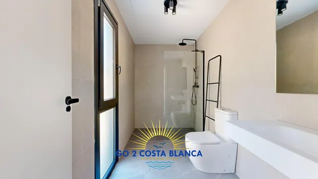 Pareado 3 habitaciones 323m² en venta - Urbanizaciones — 35