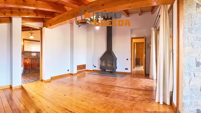 Majestuosa Villa en Alpicat — 33