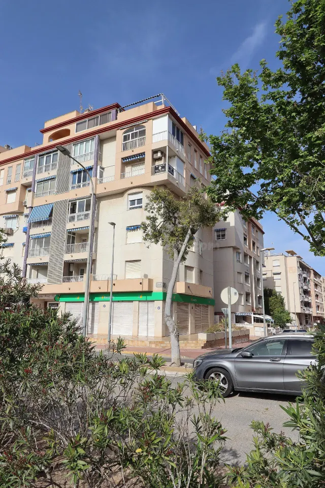Piso 2 habitaciones 79m² en venta - Pueblo — 2