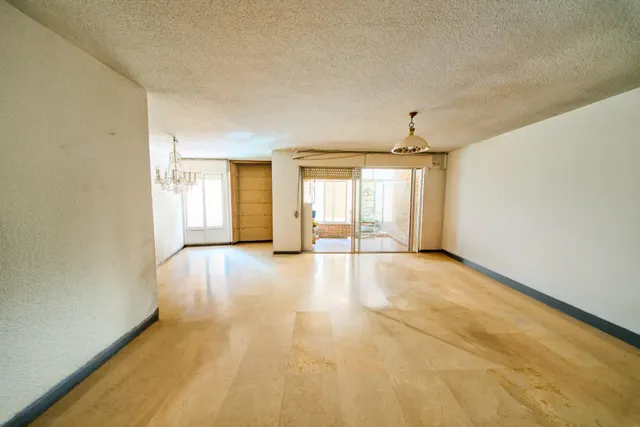 Piso Alminares del Genil, pisazo de 195 m2 con piscina, sauna y gimnasio — 9