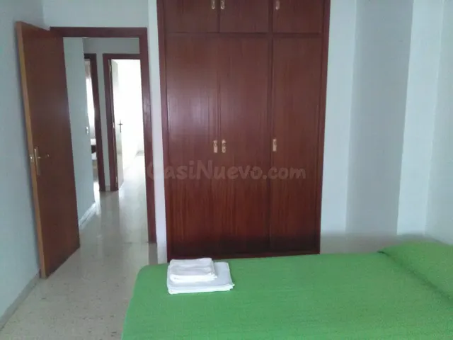SE ALQUILAN PISOS PARA EMPRESAS,ALCAÑIZ - foto 5
