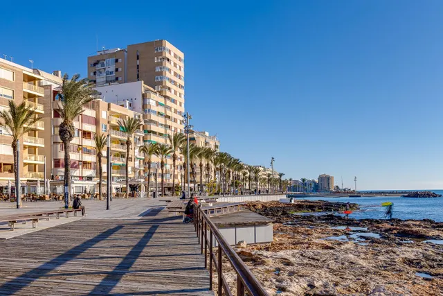 BAR / RESTAURANTE EN VENTA EN TORREVIEJA, ZONA PLAYA DEL CURA — 43