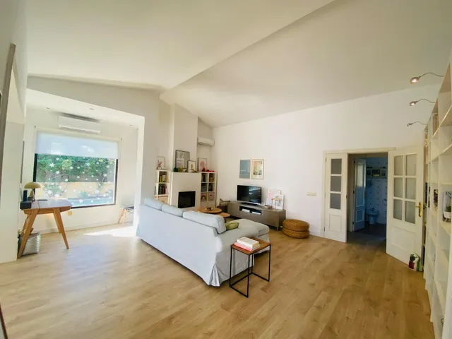 Encantadora casa en Bahia Grande, Llucmajor, con piscina, jardín mediterráneo y terrazas cubiertas — 7