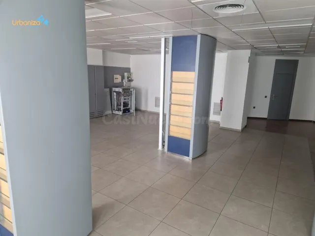Amplio Local Comercial en Santa Marina, Badajoz - Oportunida - foto 2