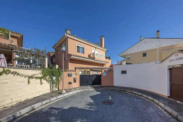 Chalet 4 habitaciones 183m² en venta - Costa del Sol — 31