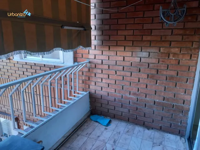 PISO EN ALQUILER DE 4 DORMITORIOS PARA ESTUDIANTES, SOLO EST - foto 4