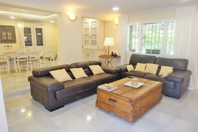 Villa 4 habitaciones 180m² en alquiler - Marbella - foto 2