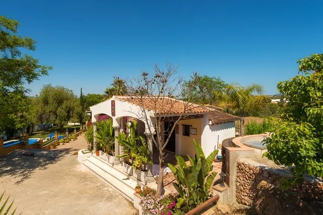Impresionante finca de alojamientos turísticos — 2