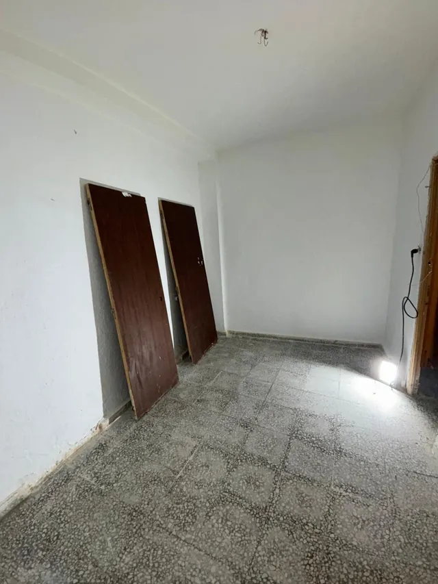Apartamento a reformar en el Casco Antiguo de Estepona – Ideal para inversión — 13