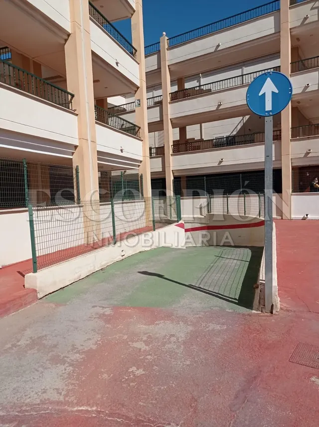 Plaza de garaje en alquiler Residencial Los Robles en Torre en Conill — 2