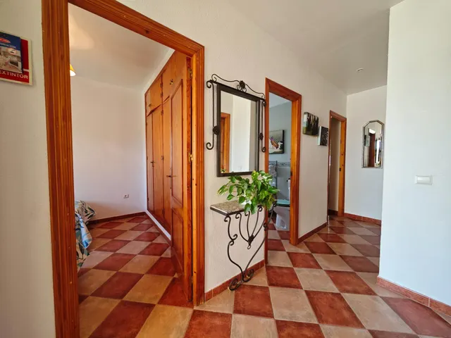 CHALET CON PISCINA EN SANCTI PETRI — 23