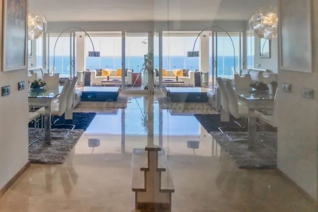 ***alquiler temporal ***espectacular chalet pareado con vista mar en puig de ros — 12