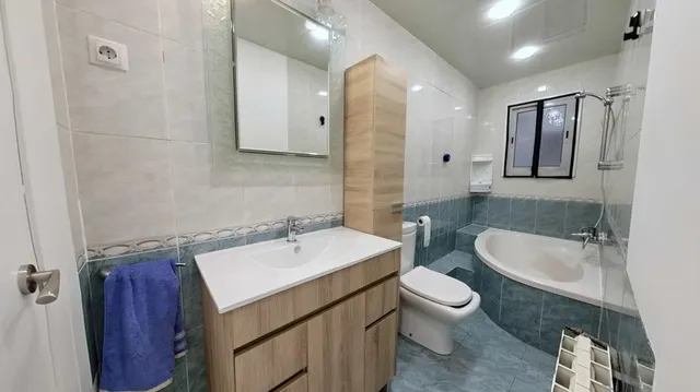 Piso 3 habitaciones 64m² en venta - Riu — 8