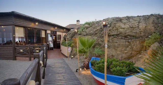 ATICO FRENTE A LA PLAYA, CON 90M2 DE TERRAZA, ORIENTADO AL SUR Y CON MAGNIFICAS VISTAS AL MAR !!! — 24