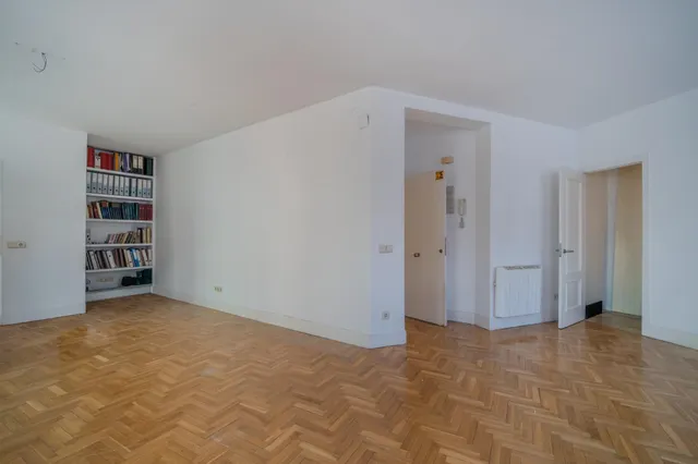 Piso  Ideal Para Reformar  Calle San Lorenzo — 8