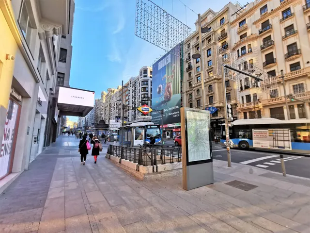 Piso 28m² en alquiler - Palacio — 42