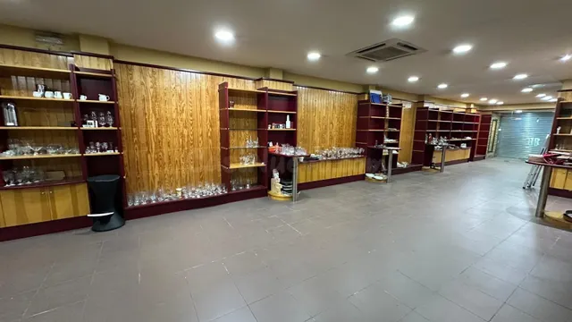 Local comercial 5 habitaciones 202m² en venta - Centro - foto 4