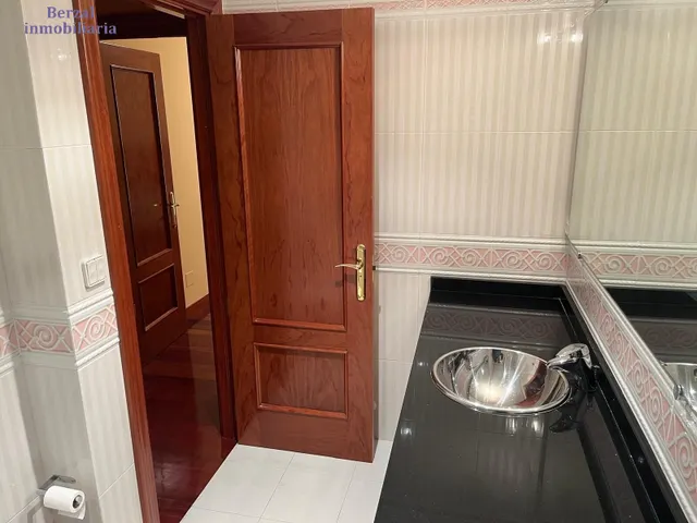 Extraordinario piso en el Espolón — 30