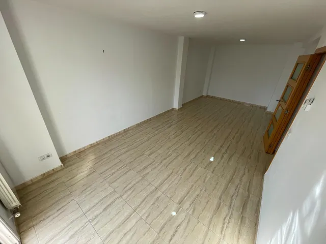 Dúplex céntrico en venta en Olesa de Montserrat, con terrazas y parking — 24
