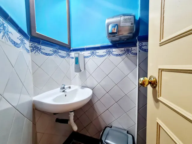 Bar 60m² en venta - Marbella — 11