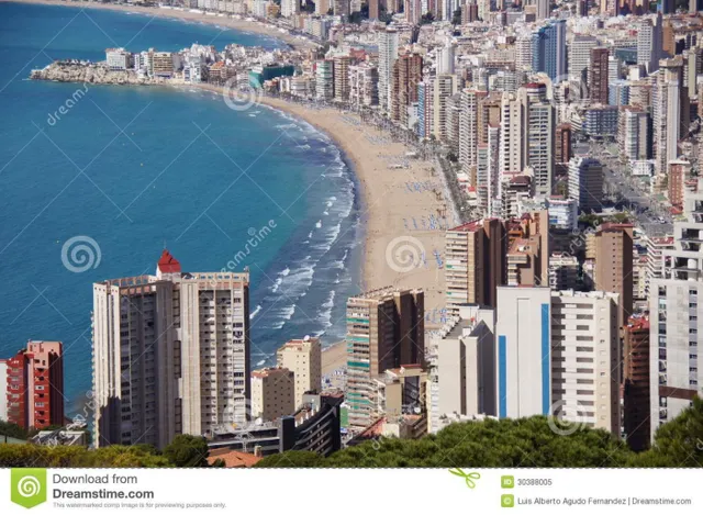 CHALET  CON VISTAS AL MAR — 19
